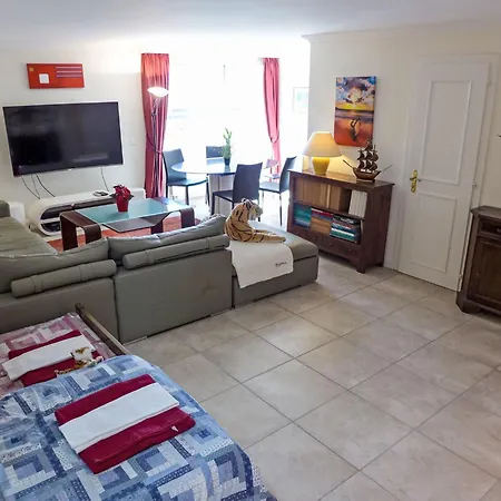 Appartement Eglantine By Interhome *