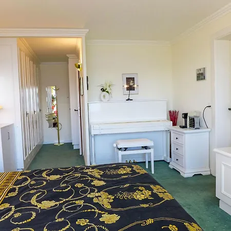 Eglantine By Interhome Appartement Crans-Montana